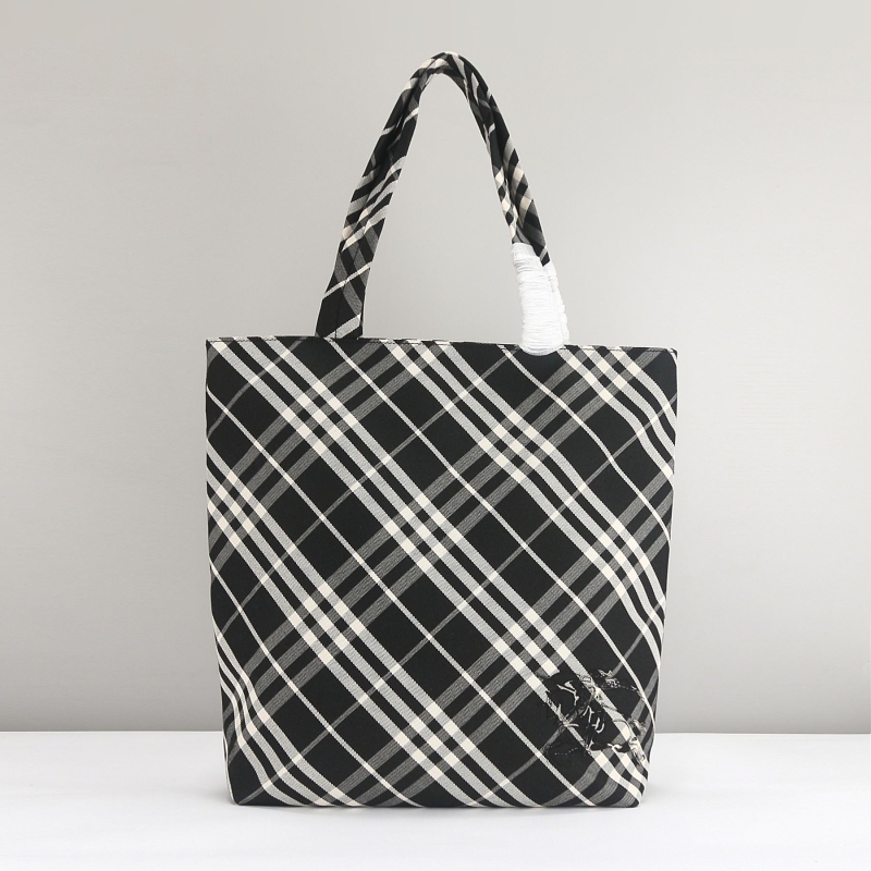Bv*b*rry shopping bags